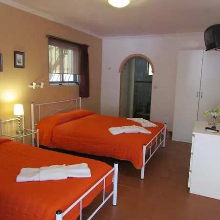Apartment, Corfu,greece * 巴尔巴蒂